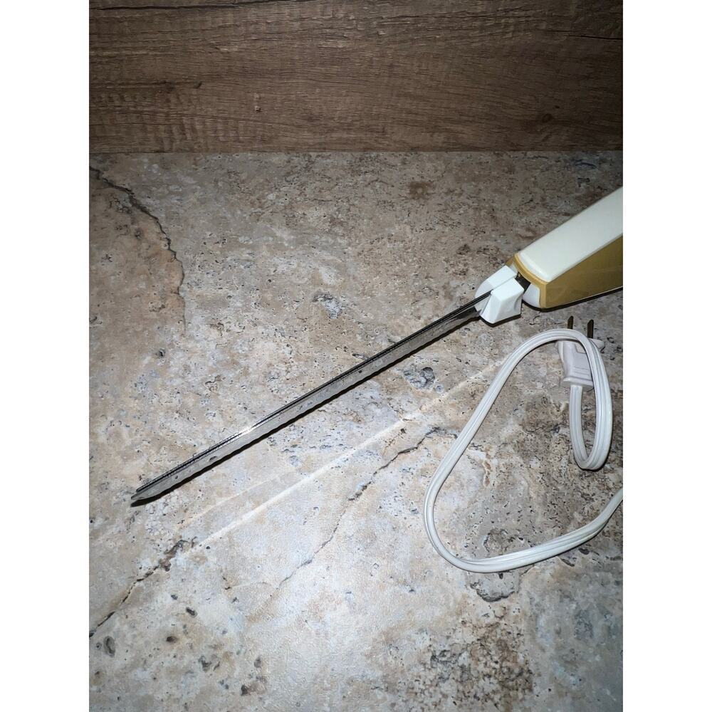 Vintage 1975 Scovill Hamilton Beach Electric Knife Model 265G Harvest Gold Cream - Picture 6 of 14